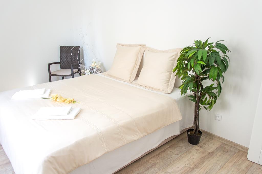 Penzion Apartmány Hradební Uherske Hradiste Exterior foto