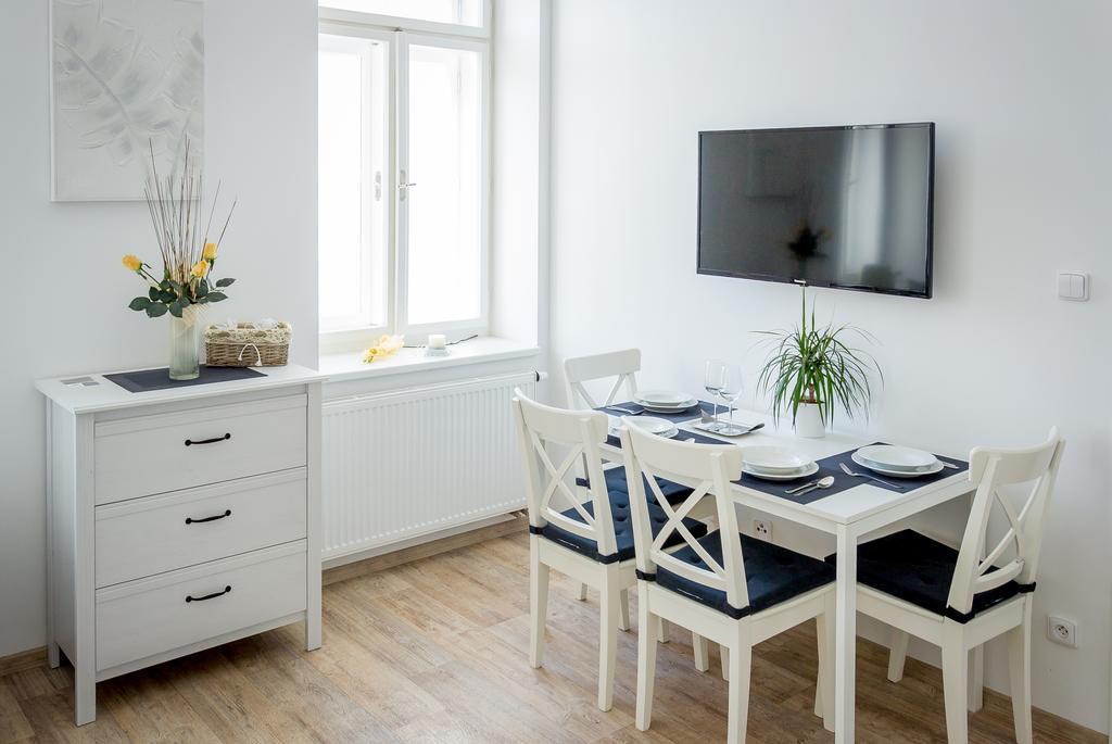 Penzion Apartmány Hradební Uherske Hradiste Exterior foto