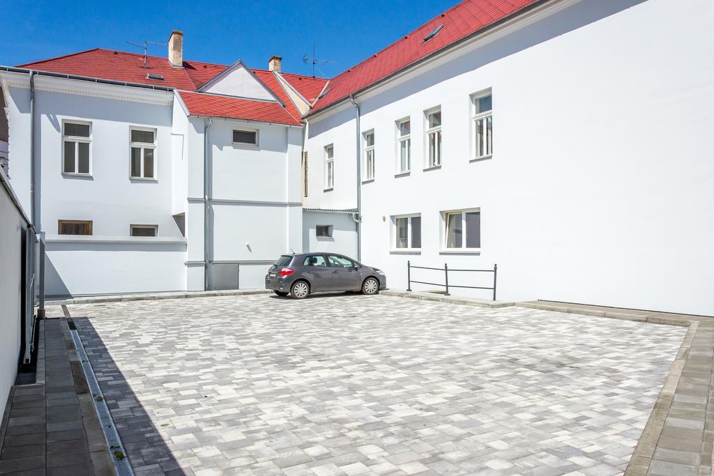 Penzion Apartmány Hradební Uherske Hradiste Exterior foto