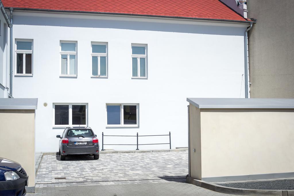 Penzion Apartmány Hradební Uherske Hradiste Exterior foto