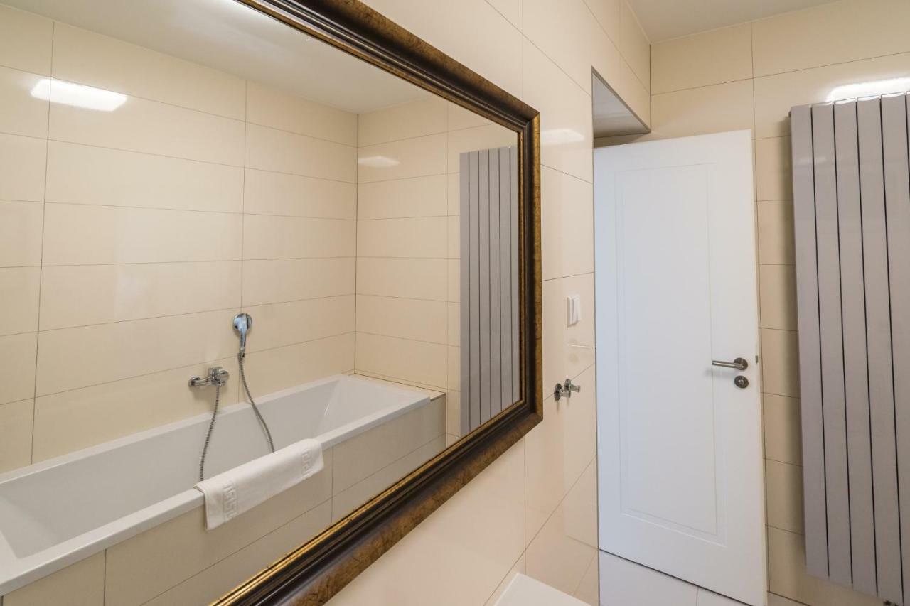 Penzion Apartmány Hradební Uherske Hradiste Exterior foto