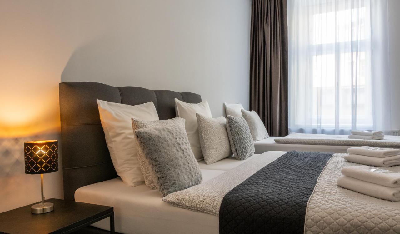 Penzion Apartmány Hradební Uherske Hradiste Exterior foto