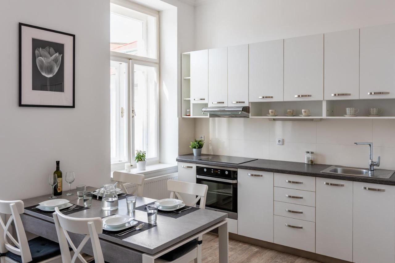 Penzion Apartmány Hradební Uherske Hradiste Exterior foto