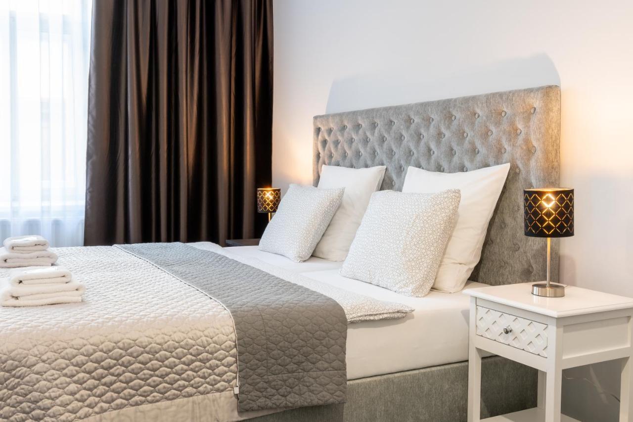 Penzion Apartmány Hradební Uherske Hradiste Exterior foto
